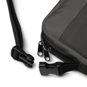 Barkside Crossbody Dog Walking Bag - Wūforia