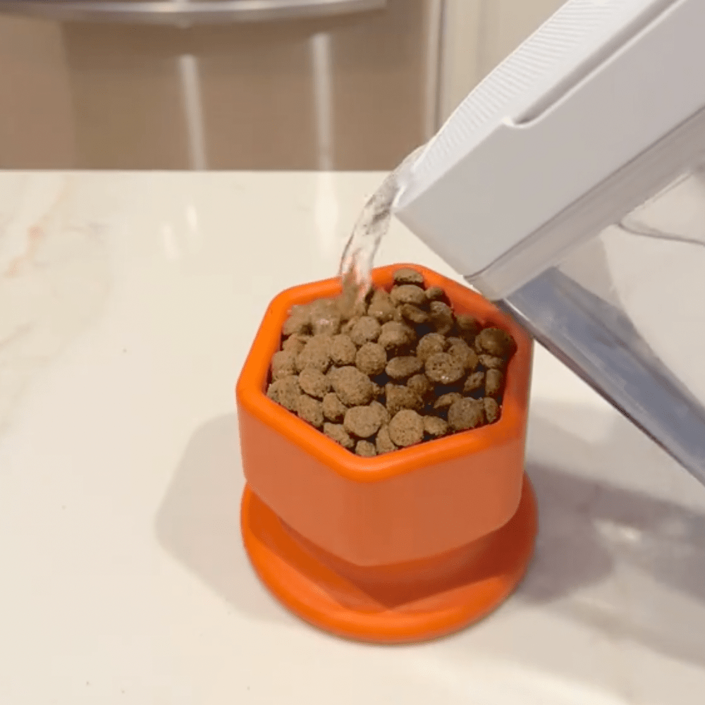 FreezCup - Long - Lasting Chew Fun Dog Toy – Dog Toys by Freezbone