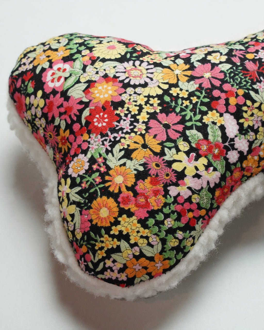 Lavender Zenbone Plush Squeaky Dog Toy – Dog Toys by MODERNBEAST