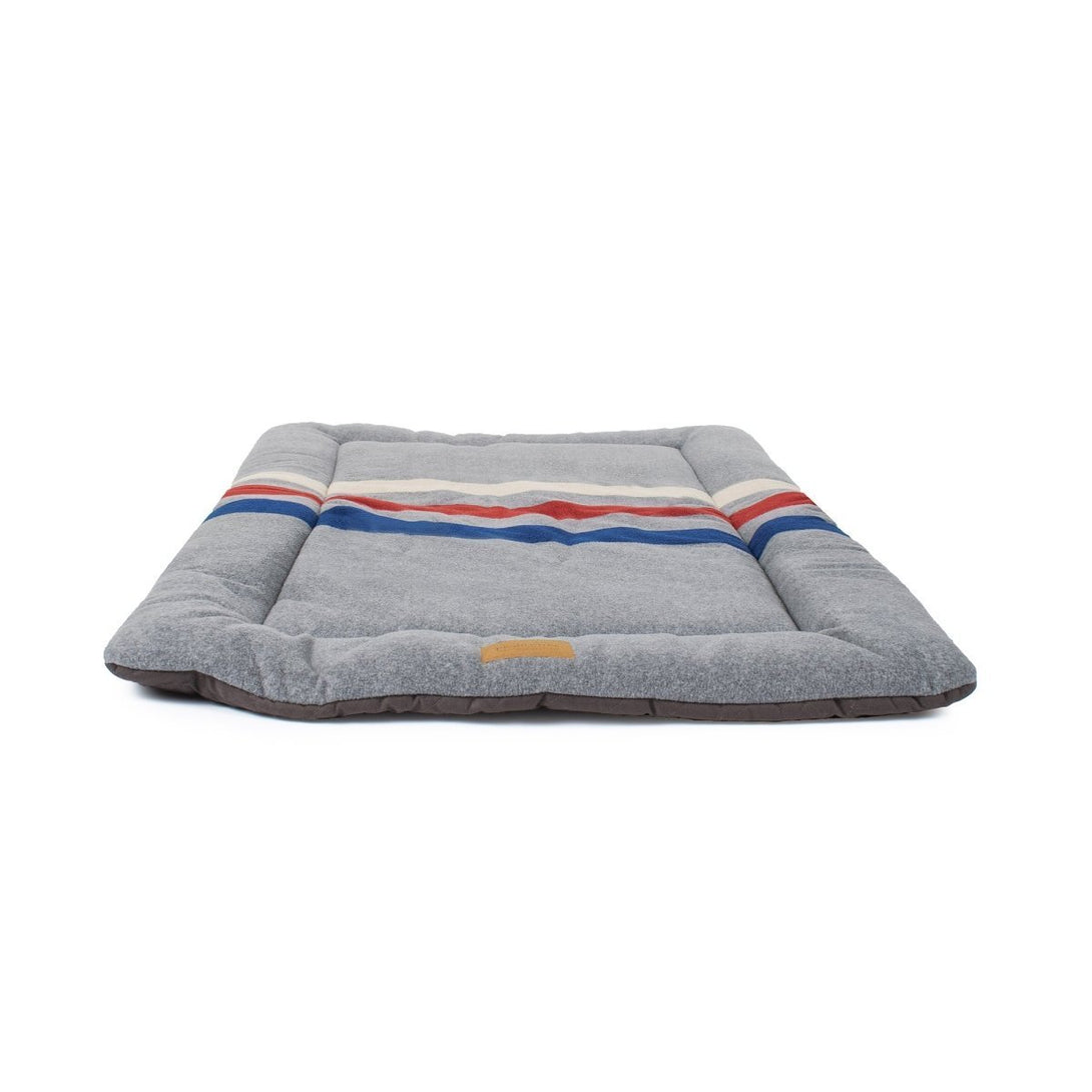 Pendleton Fleece Comfort Cushion Dog Bed – Crate Mats & Pads by Pendleton