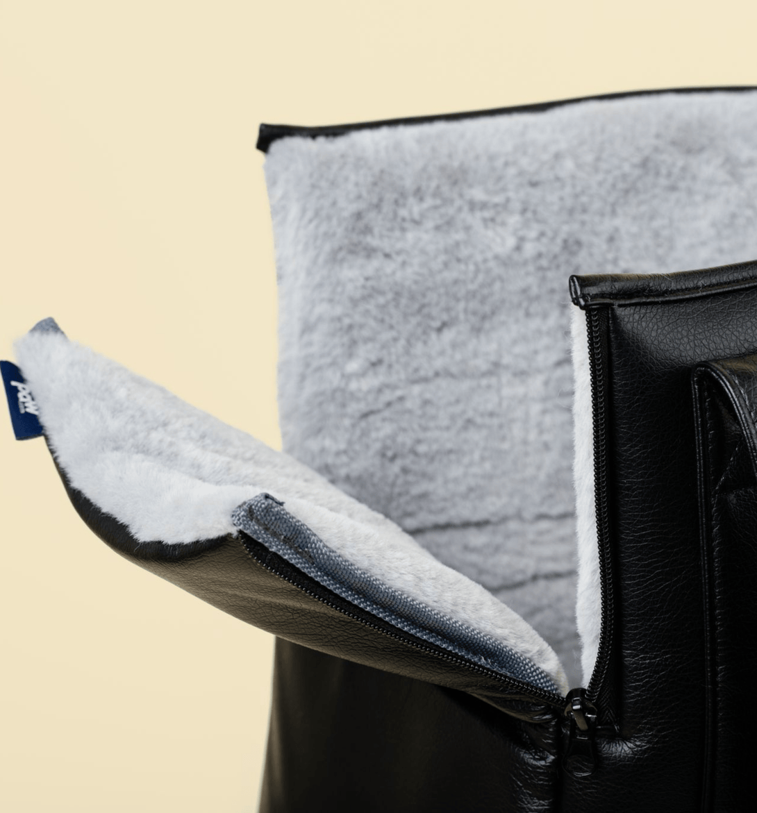 PupTote 3 - in - 1 Faux Leather Dog Carrier Bag - Black – Pet Carriers by Paw.com