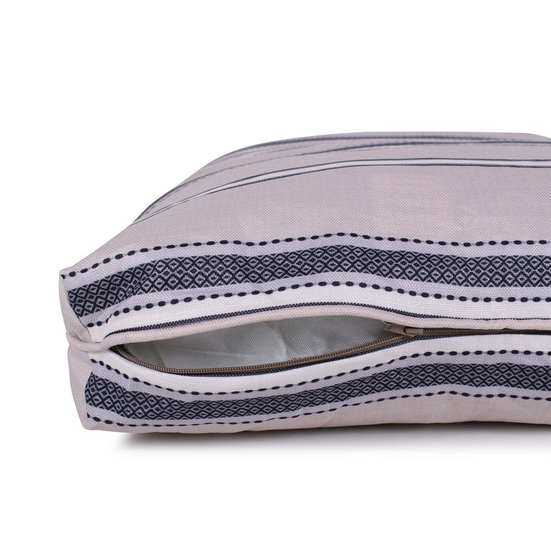 Turkish Towel Indoor Outdoor Dog Bed – Dog Beds by Carolina Pet Co.